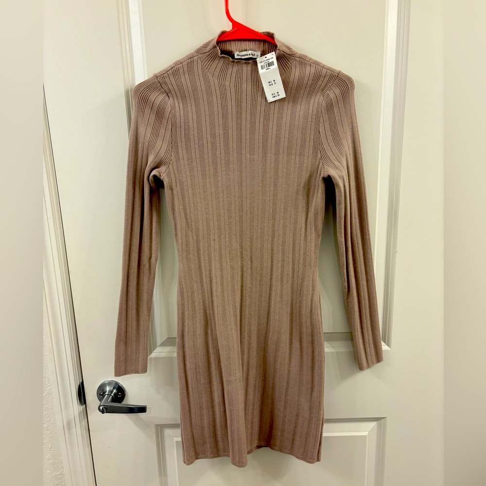 Abercrombie sweater dress